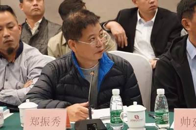 鄭振秀 發(fā)展電動(dòng)物流車的關(guān)鍵路徑與前景思考